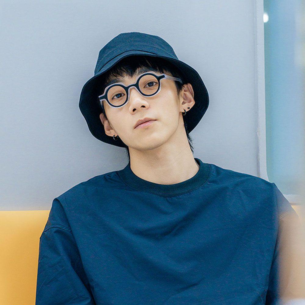 Mắt Kính Chống Ánh Sáng Xanh Trong Suốt Thời Trang Cho Nam Và Nữ