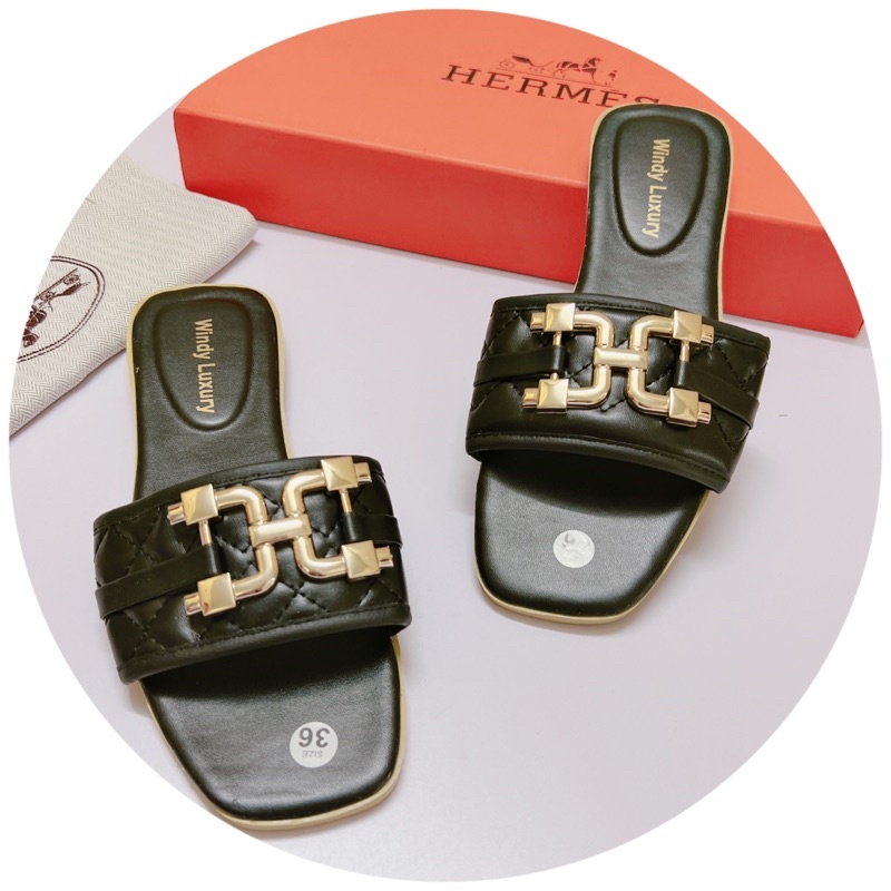 Dép lê nữ đế bằng quai chần chỉ khoá DC vàng-Ảnh thật