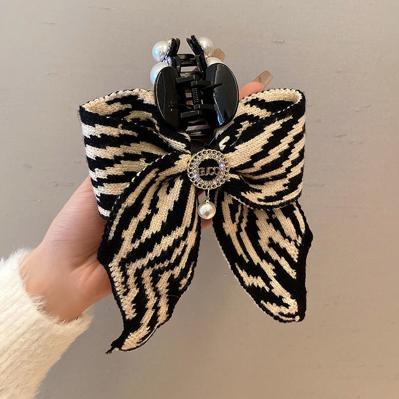 Kẹp Tóc Họa Tiết Ca Rô Đen Trắng Thời Trang Thu Đông Dành Cho Nữ