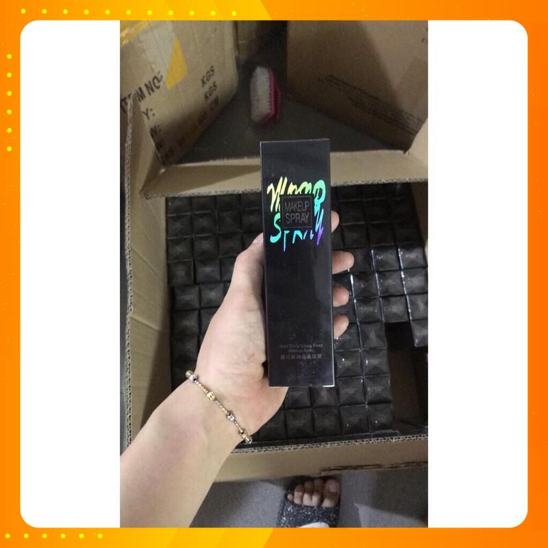 xịt khoá nền giữ chặt lớp trang điểm makeup FIXER SPRAY | BigBuy360 - bigbuy360.vn