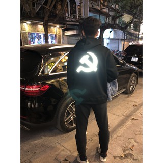 Áo nỉ có mũ in hình búa liềm