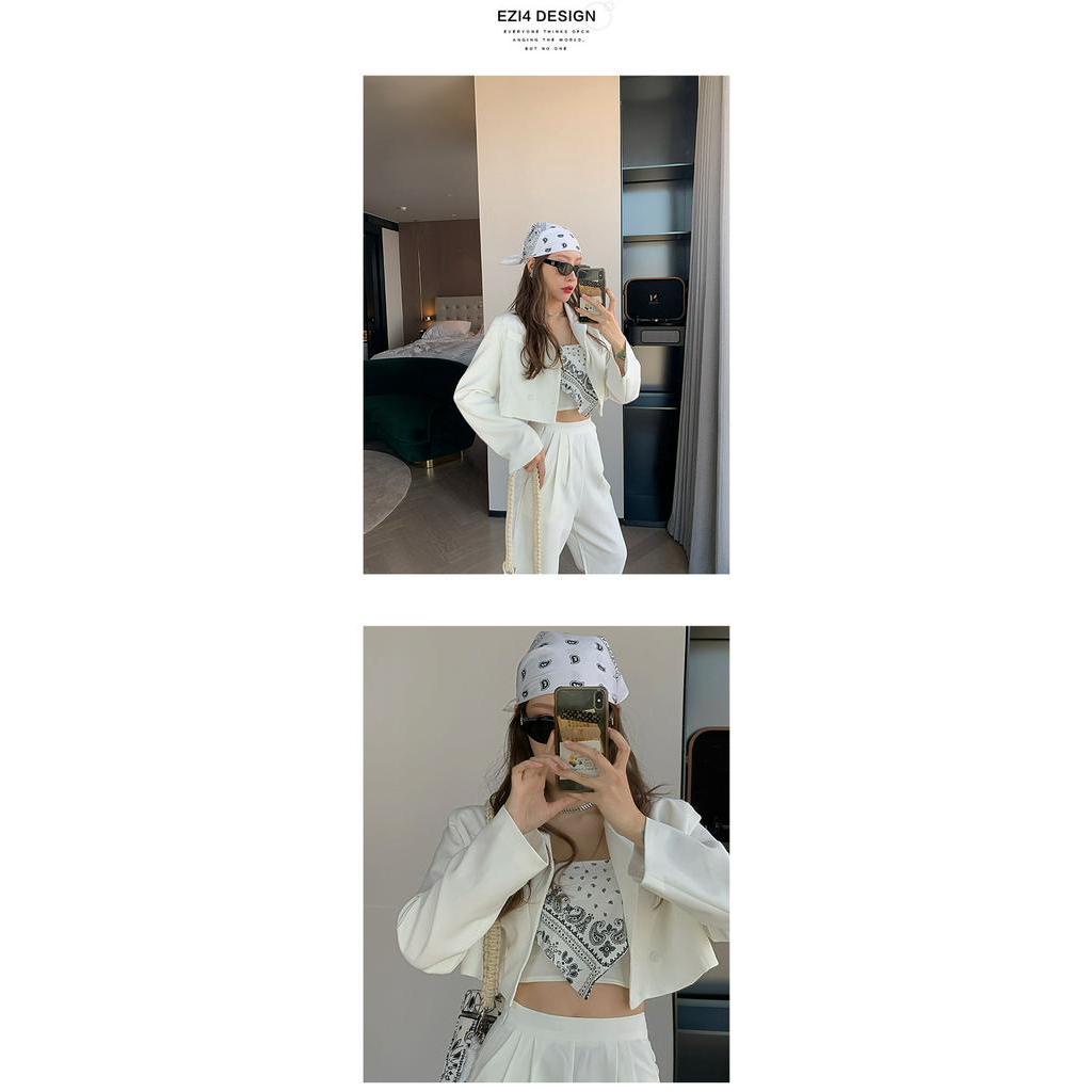 Áo Croptop Sát Nách Hoạ Tiết In Phong Cách Retro Quyến Rũ