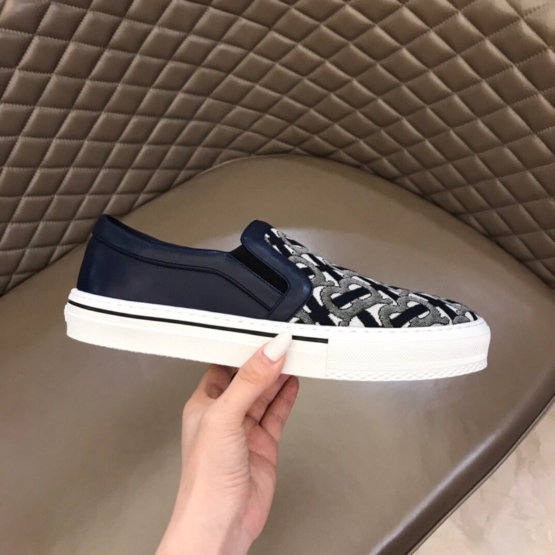 Giày lười nam thương hiệu Burberry da thật cao cấp hoạ tiết cá tính và phong cách