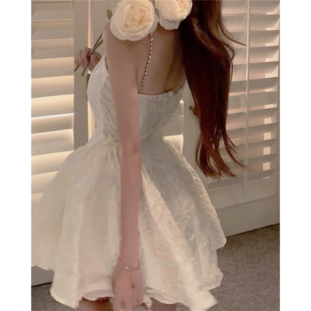 ĐẦM XOÈ HAI DÂY NGỌC CÔNG CHÚA