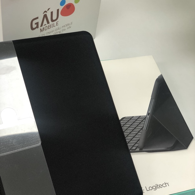 Bàn phím bluetooth Logitech Canvas cho iPad 9.7”