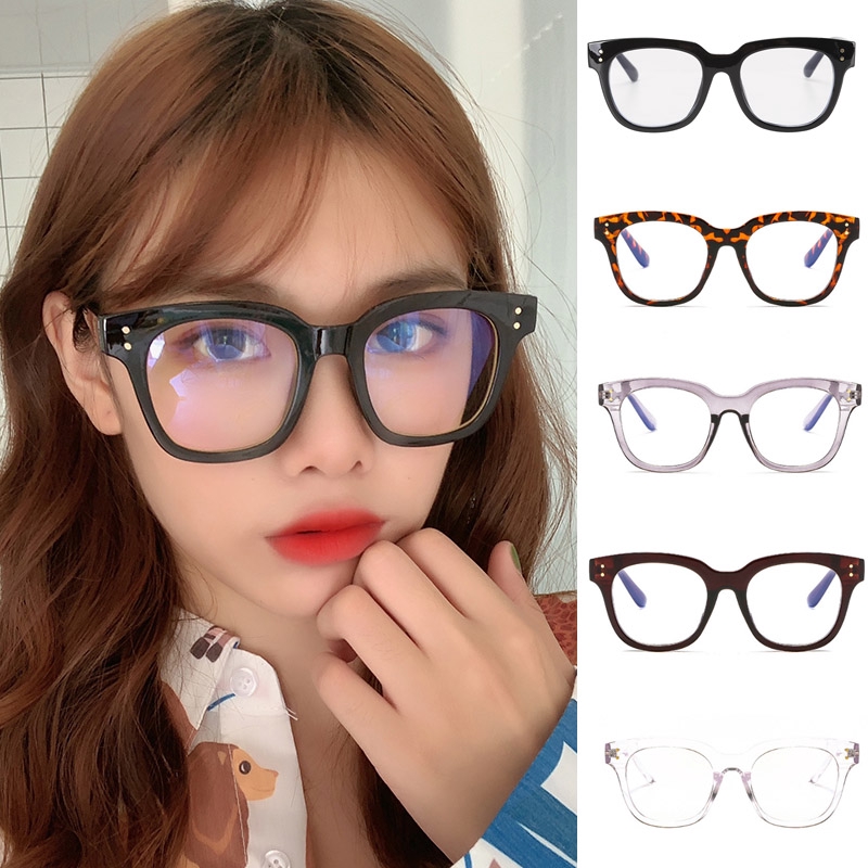 Kính mắt thiết kế gọng vuông phong cách retro trẻ trung cho nam | BigBuy360 - bigbuy360.vn