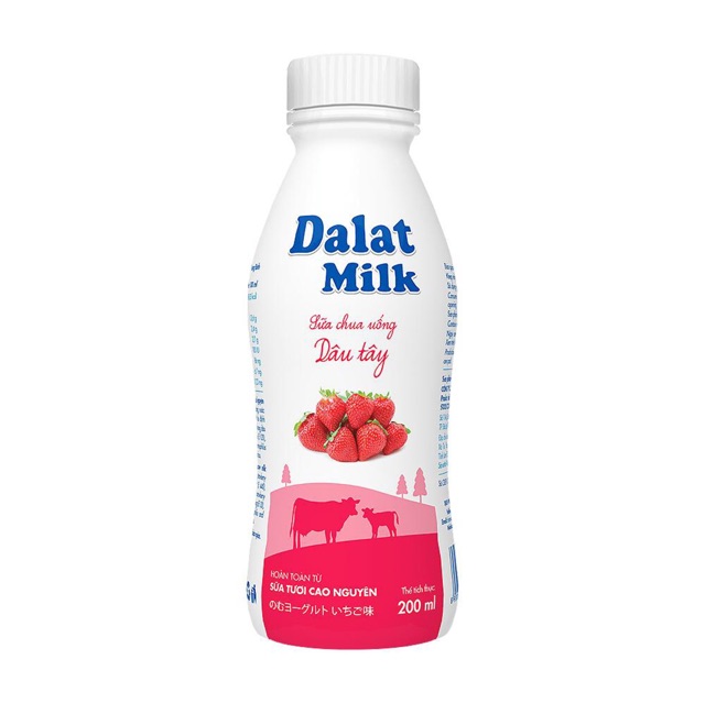 Sữa chua uống Dalat Milk. Loại dâu tây/ loại có đường. Chai 200ml và 500ml