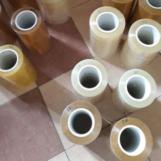 1 cuộn băng dính 0.5kg trong đục
