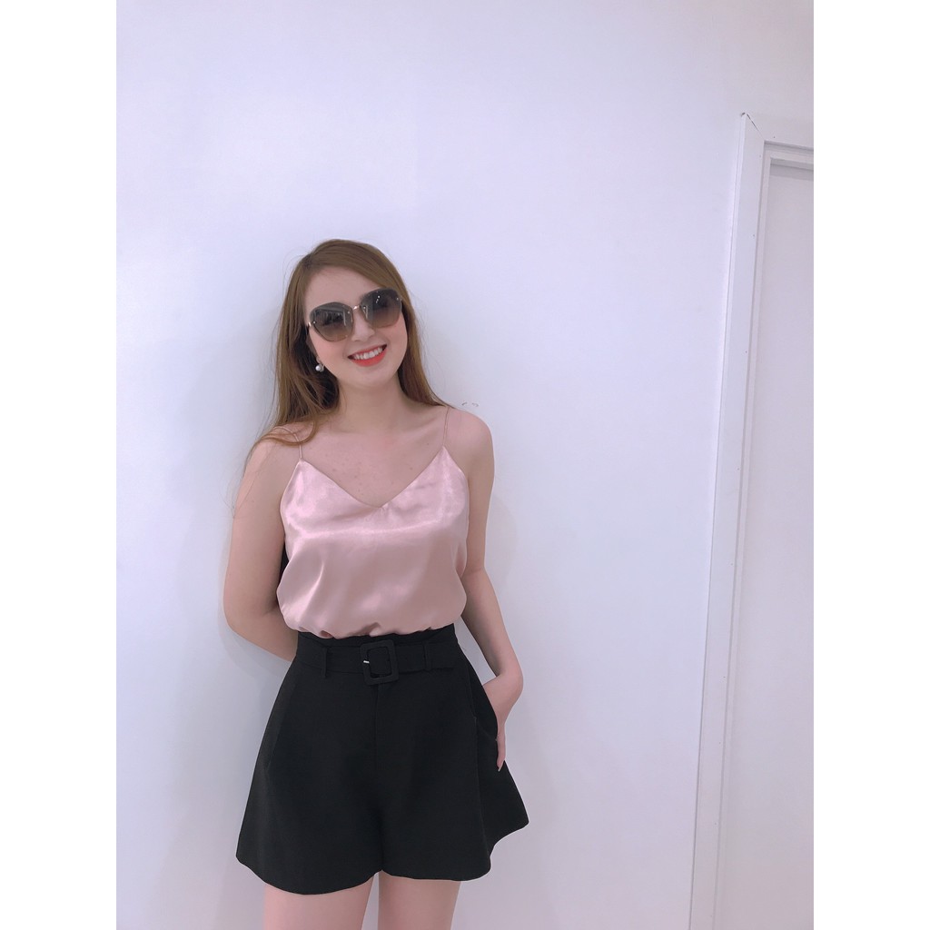 Quần Short NEVA Kèm Đai Lưng Bản To B200054 | Đen - Vàng