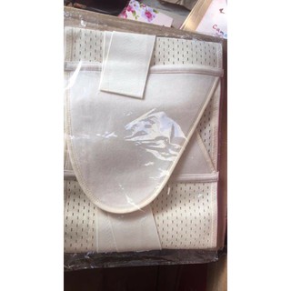 Đai nịt bụng định hình