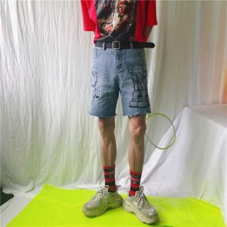 Quần short jeans thêu