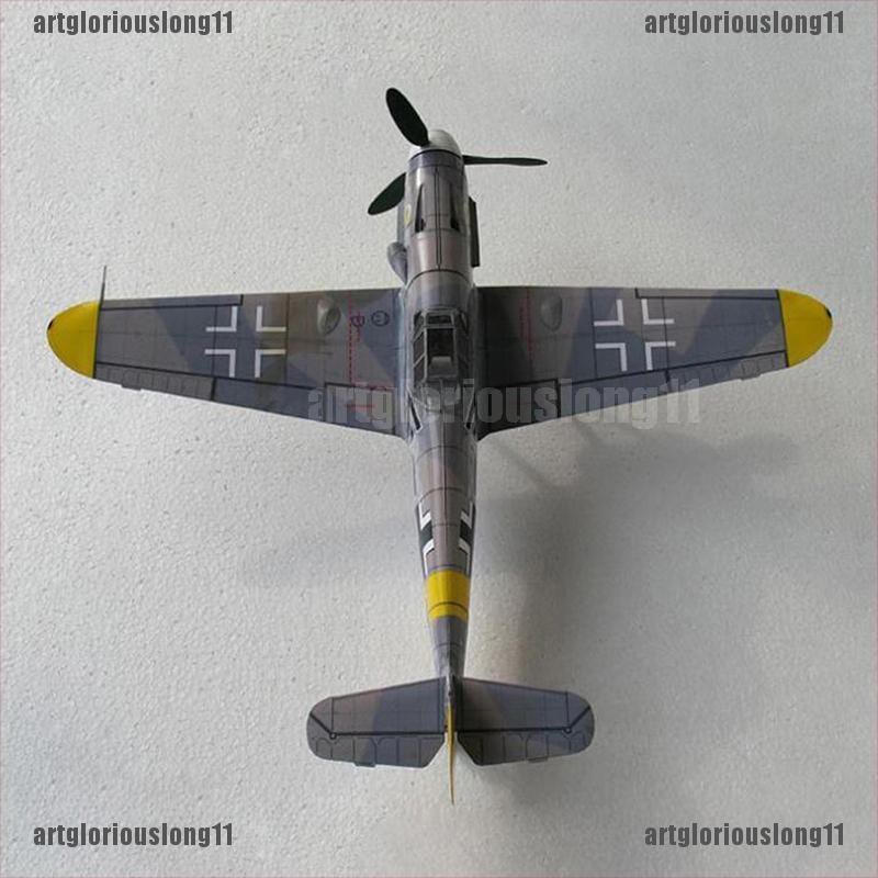 Mô Hình Máy Bay Ném Bom Bf-109 G6 / G14 Tỉ Lệ 1: 32