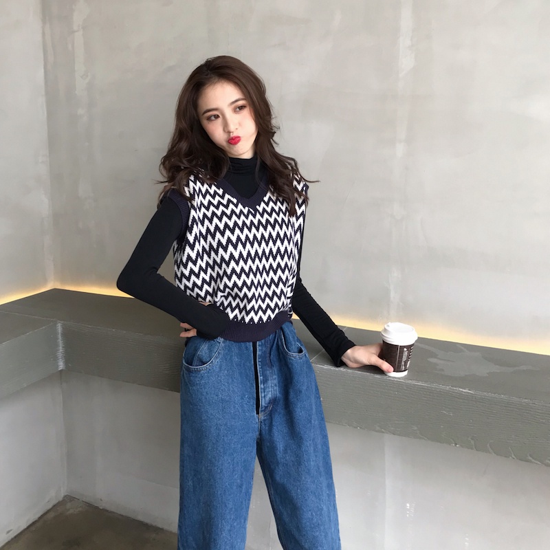 【ZHELIHANGFEI】Áo Sweater Dệt Kim Sát Nách Dáng Rộng Kẻ Sọc Cá Tính