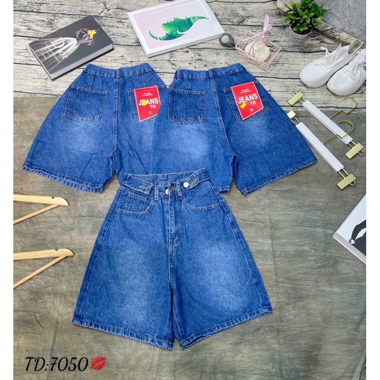 Quần Jeans Ngố Nút Gài