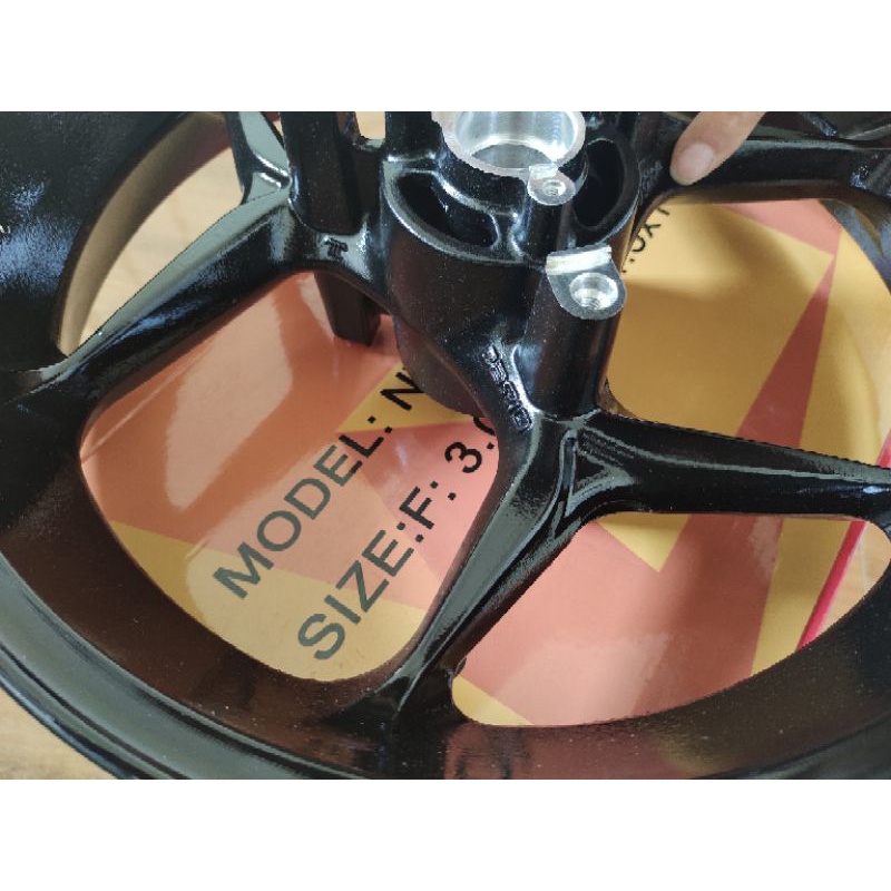 Mâm trước  asio nvx v1-v2