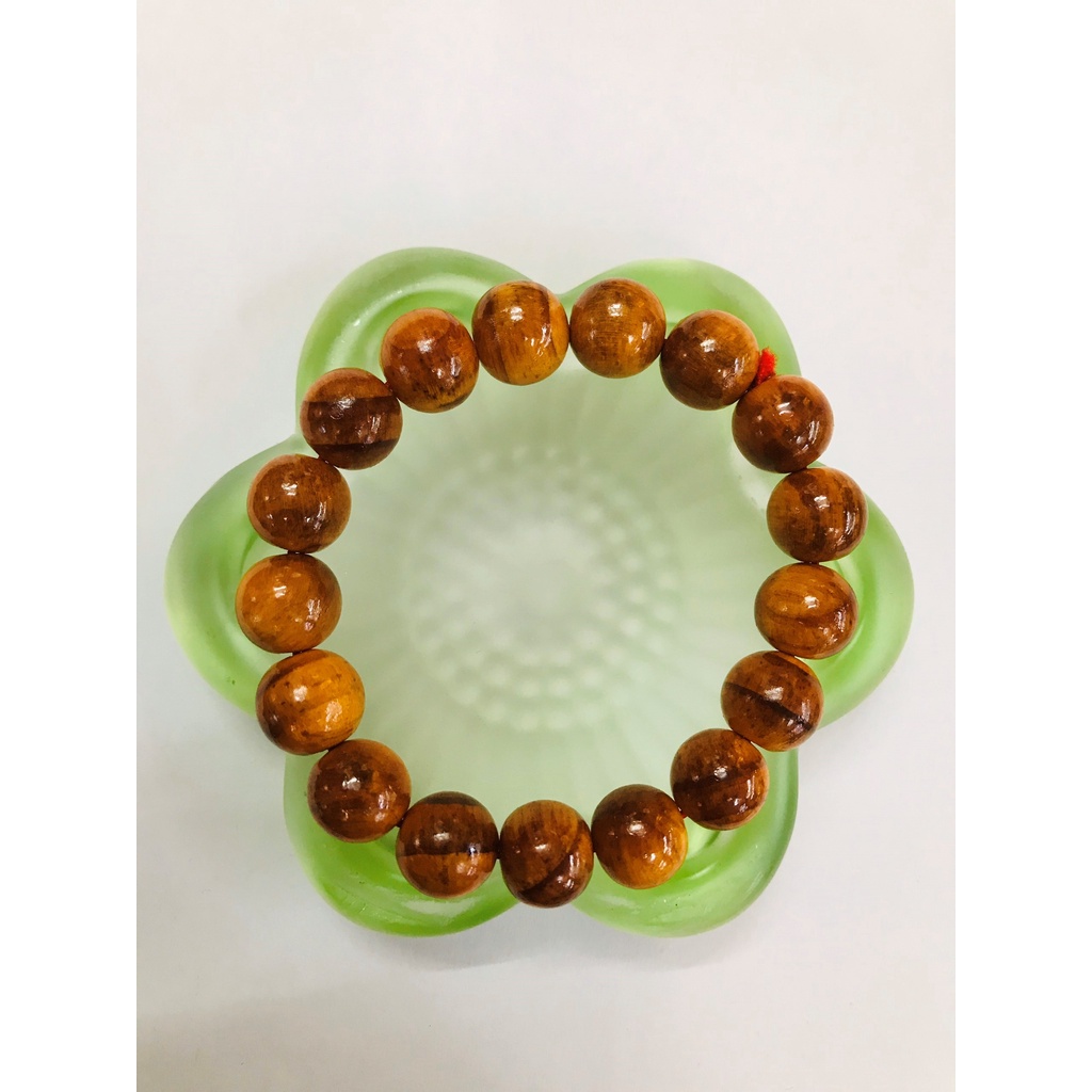 Vòng tay gỗ huyết long