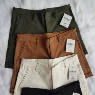 Quần short kaki lật lai nữ