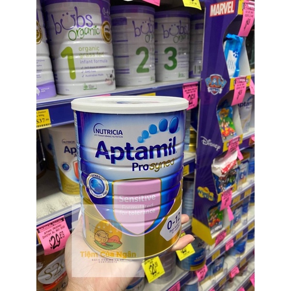 Sữa 𝗔𝗽𝘁𝗮𝗺𝗶𝗹 𝗣𝗿𝗼𝘀𝘆𝗻𝗲𝗼 𝗦𝗲𝗻𝘀𝗶𝘁𝗶𝘃𝗲 𝟵𝟬𝟬𝗴 cho bé dị ứng nhẹ