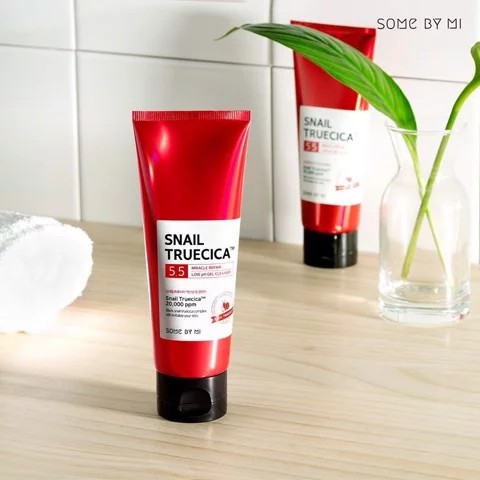 Sữa rửa mặt dịu nhẹ, phục hồi da Some By Mi Snail Truecica Miracle Repair Low PH Gel Cleanser