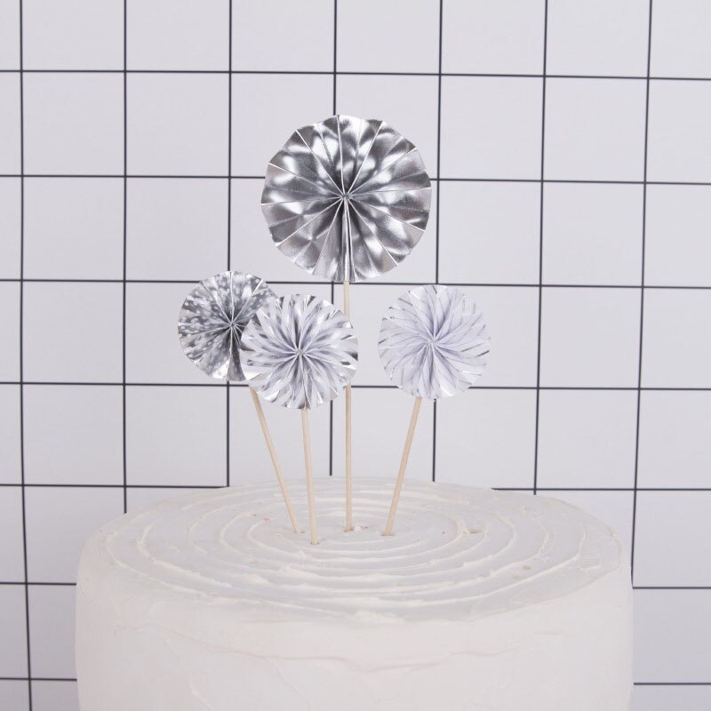 Set 4 Phụ Kiện Trang Trí Bánh Hình Quạt Giấy Dễ Thương