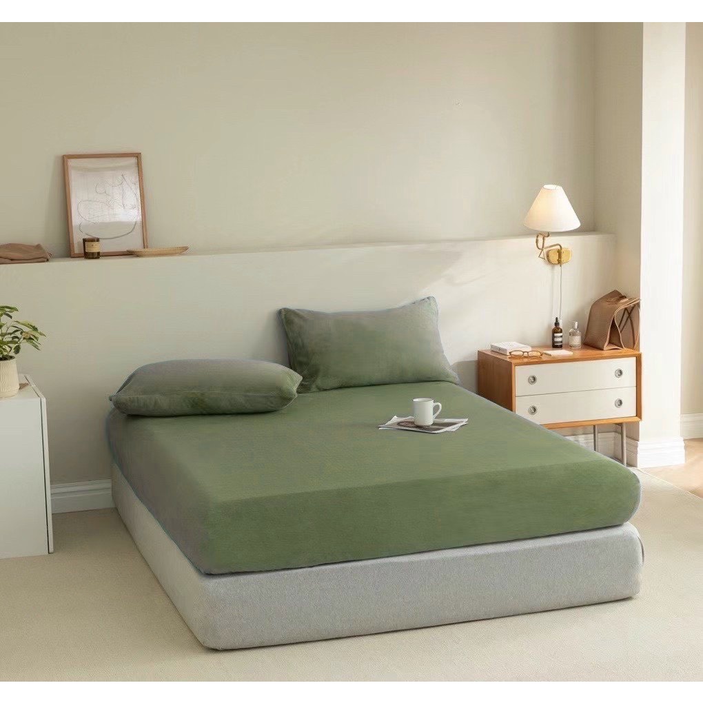 Bộ ga gối nỉ nhung đơn sắc gồm 1 ga và 2 vỏ gối đầu