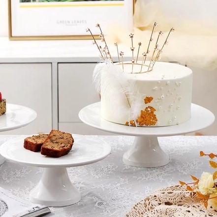 (CAKE STAND) Đế đựng bánh bằng sứ trắng sang trọng