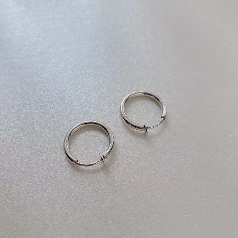 Khuyên tai tròn thép titan không gỉ không cần bấm lỗ phong cách Hiphop Đường phố thiết kế Đơn giản Thanh lịch