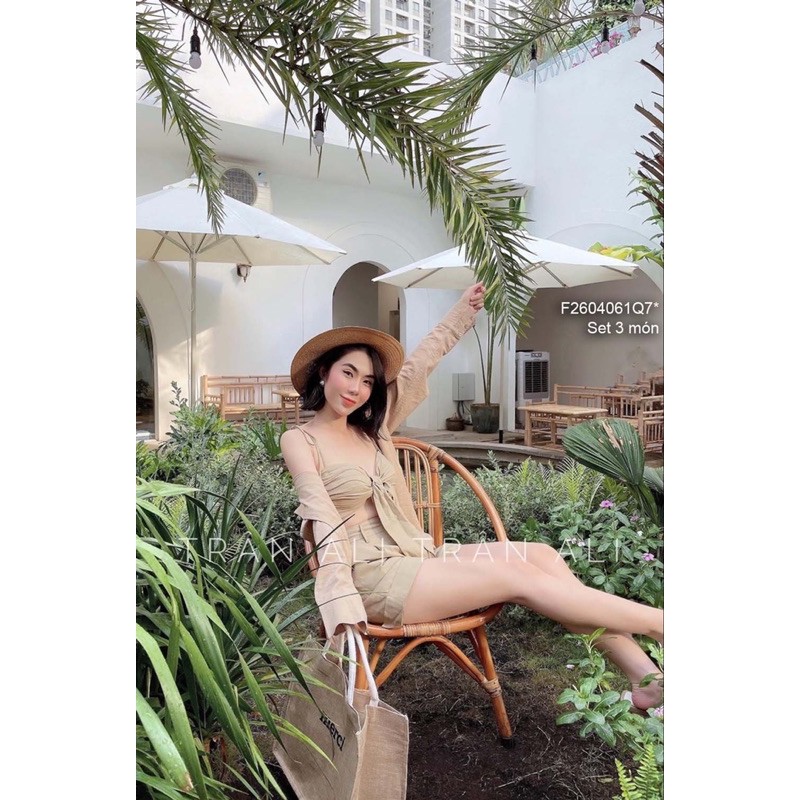 Set đi biển 3 món áo sơ mi tay dài áo bra cột nơ ngực 2 dây phối quần short! | BigBuy360 - bigbuy360.vn