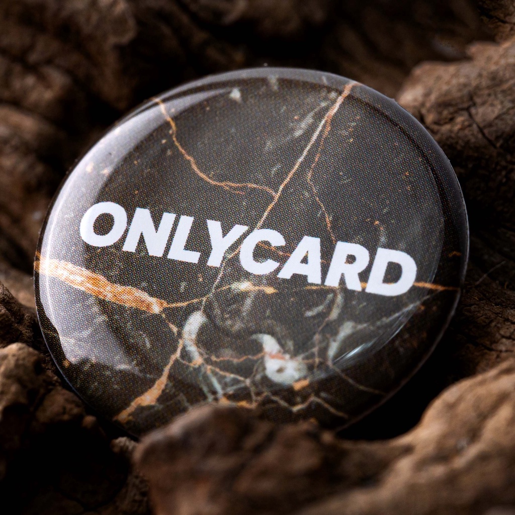 Sticker thông minh dán điện thoại lưu trữ- chia sẻ thông tin qua 1 chạm