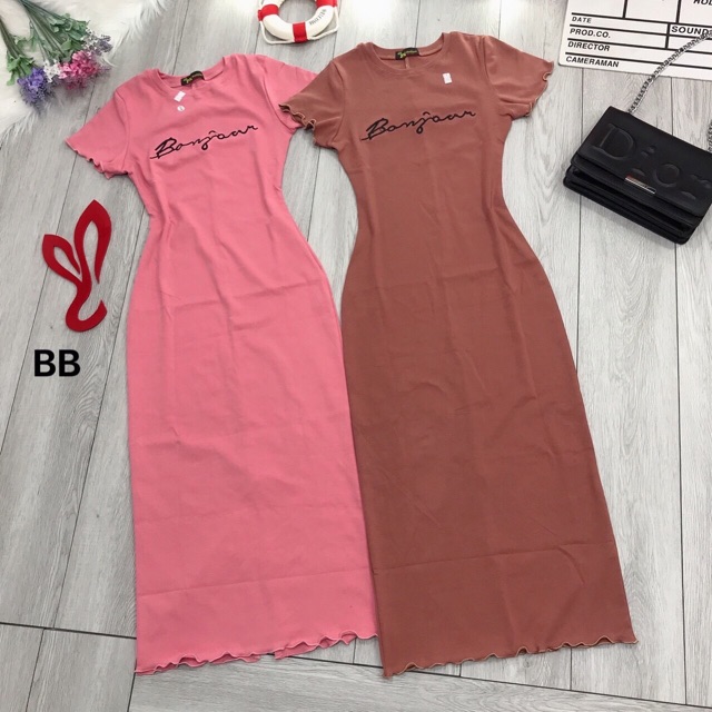 ĐẦM THUN ÔM BODY CÓ TAY VIỀN LAI MỚI CỰC XINH NHA