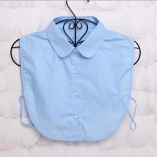 Cổ áo sơ mi giả màu xanh