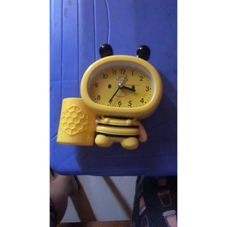 >Đồng hồ báo thức -Đồng hồ để bàn báo thức, hình độc đáo dễ thương , Màu "Xanh dương/Xanh lá/ Hồng