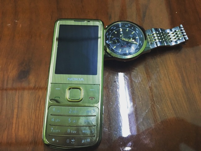 Điện thoại Nokia 6700 Gold chính hãng