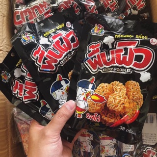 Snack mì thái lan gà cay