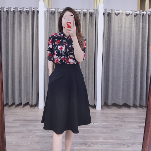 Chân váy dập ly