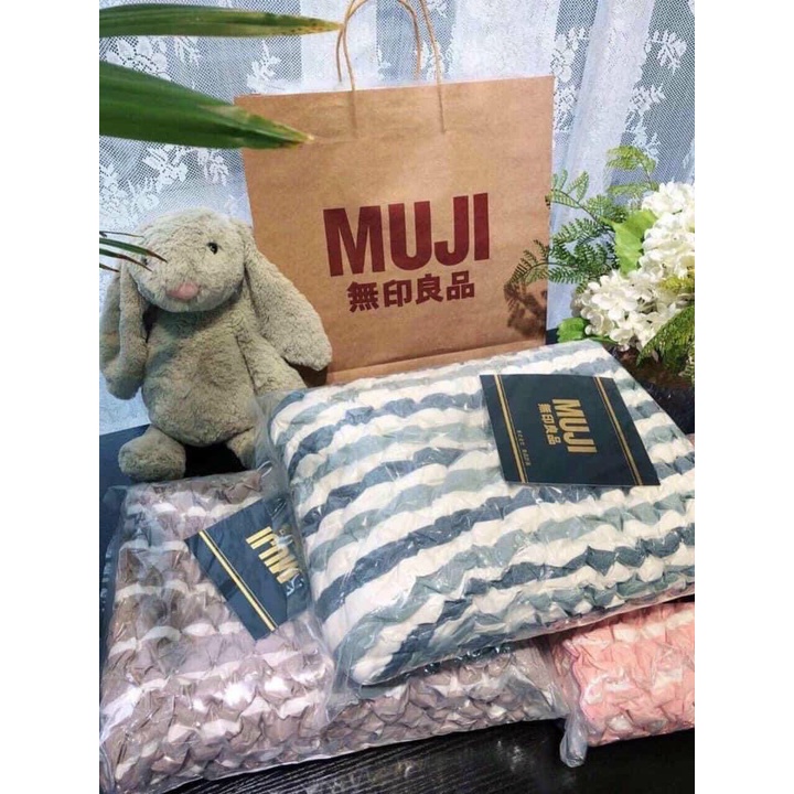 [VÔ ĐỊCH RẺ] Gối cao su non Muji Nhật Bản đầy đủ tem tag chống đau mỏi vai gáy - 100% cao su thiên nhiên