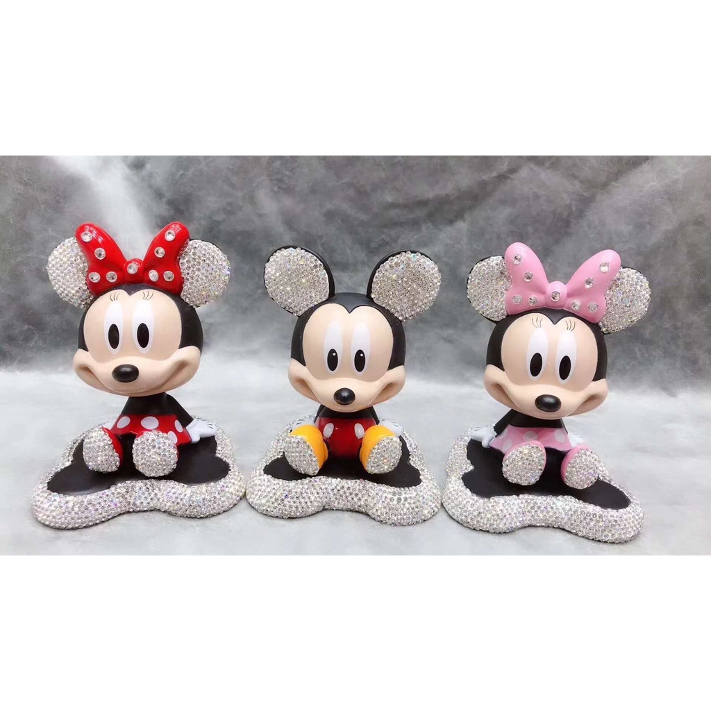 Chuột micky + cây bóng đá trang trí taplo xe cực đáng yếu và ngộ nghĩnh