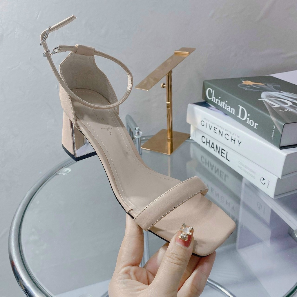 XẢ KHO  Sandal nữ gót cao 6 phân dây mảnh bít gót viền vàng