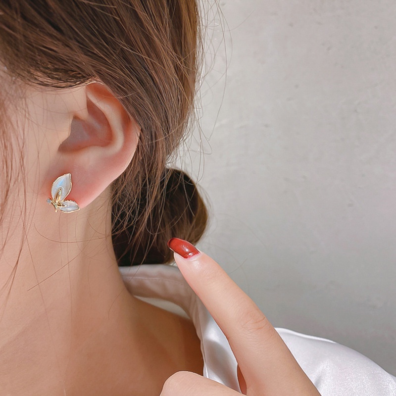 Bông Tai Hình Bướm Đính Đá Zircon Sang Trọng Thời Trang Chất Lượng Cao Làm Quà Tặng Cho Bạn Gái