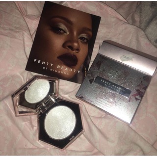 Phấn Bắt Sáng Fenty Beauty Diamond Bomb