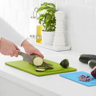 Thớt nhựa IKEA BERGTUNGA chính hãng