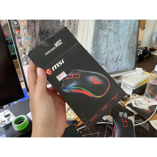 【Chuột máy tính】CHUỘT GAMING MSI M92 RGB