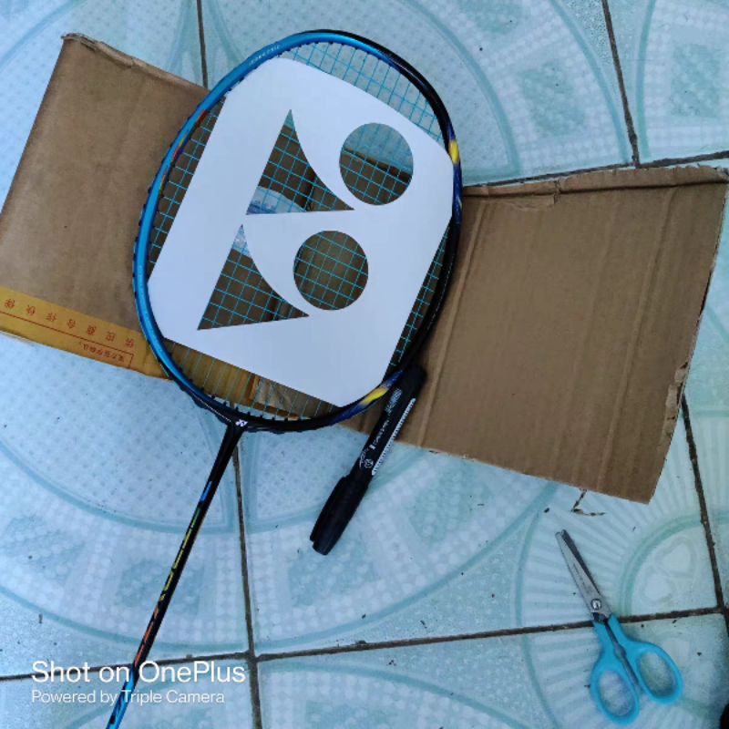 Logo các hãng cầu lông Yonex. Lining. Victor. Lindan. tặng kèm 1 bút . Ha Lee Sport