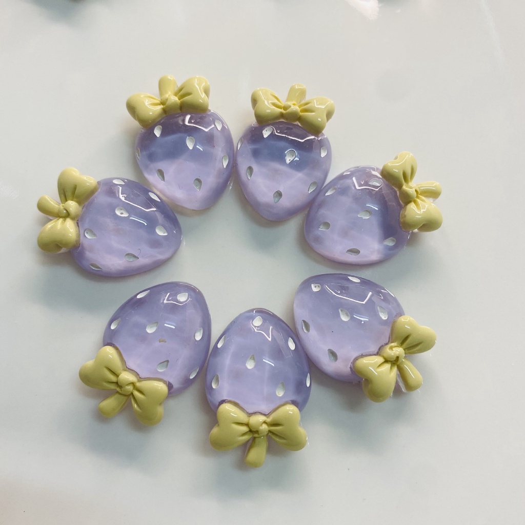 Set 10 Miếng Dán Kẹp Tóc/Dây Cột Tóc Bằng Resin Trong Suốt Hình Trái Dâu DIY