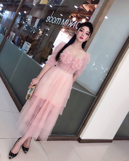 [Mã FATHANG5 giảm 10K đơn 50K] KÈM ẢNH THẬT - Đầm xoè tầng tay phồng kết hoa và cườm nổi -MS106V- Size M/L đến 57kg | BigBuy360 - bigbuy360.vn