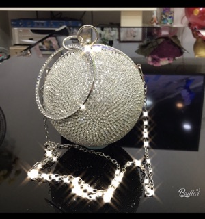 Quả cầu đá, Clutch Tròn , Clutch đá