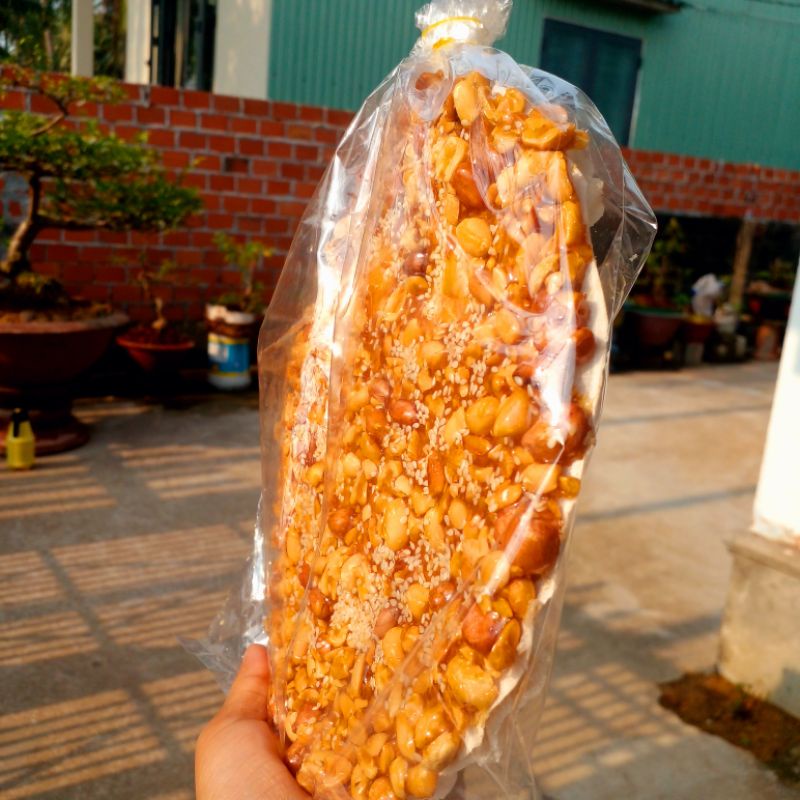 Kẹo Đậu phộng đặc sản Bình Định