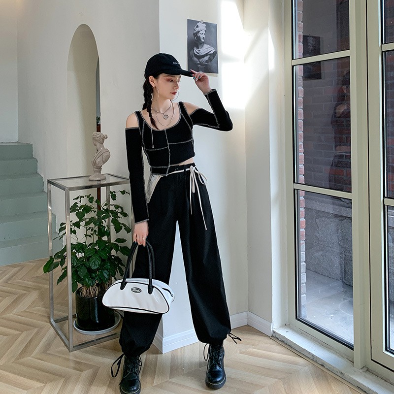 Áo Thun Tay Dài Hở Vai Kiểu Dáng Độc Đáo Phong Cách Hàn Quốc