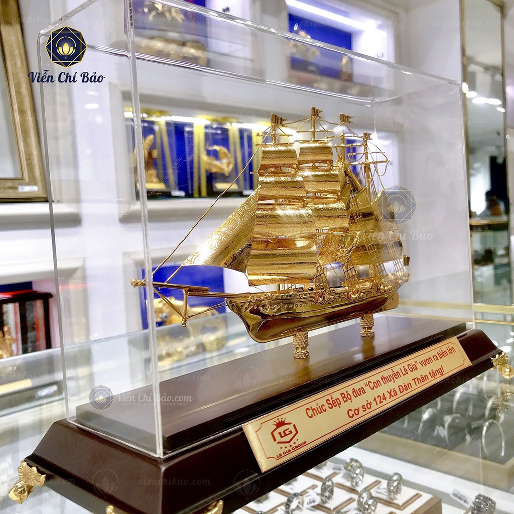 Mô Hình Thuyền Buồm Dát Vàng 24k vật phẩm trang trí nhà cửa quà tặng cao cấp thương hiệu Viễn Chí Bảo M600133