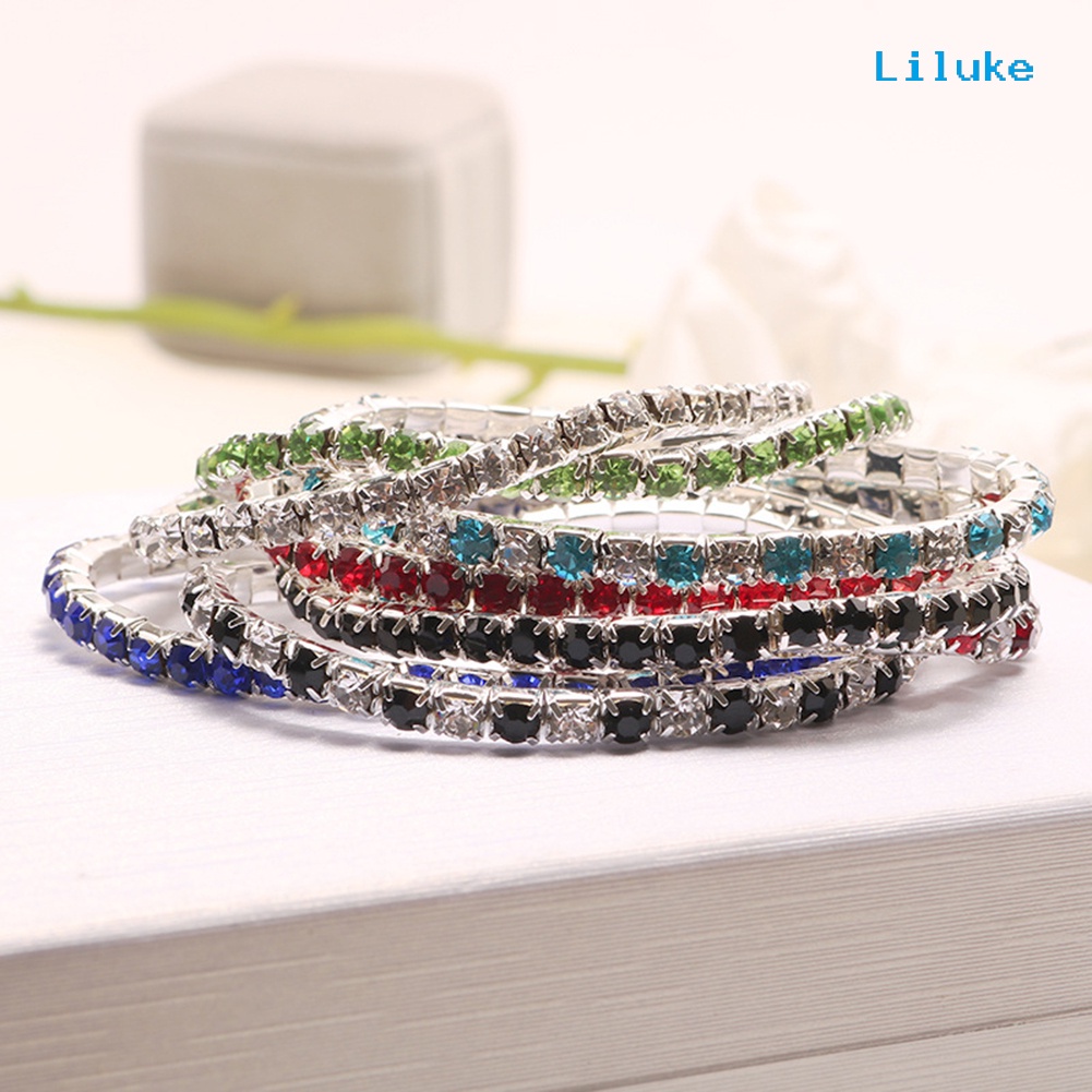 Vòng Tay Hợp Kim Đính Đá Màu Trơn Kiểu Dáng Sang Trọng Cho Nữ